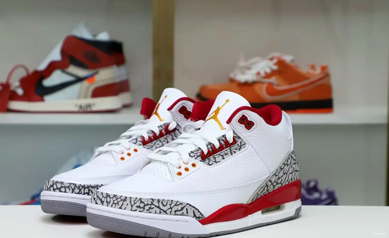 3 Red(CT8532-126） Cardinal Jordan Air Retro  0624